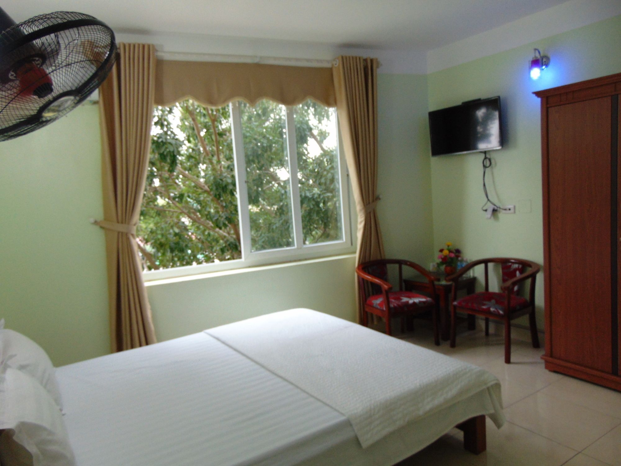 Noi Bai Golden Hotel Екстер'єр фото