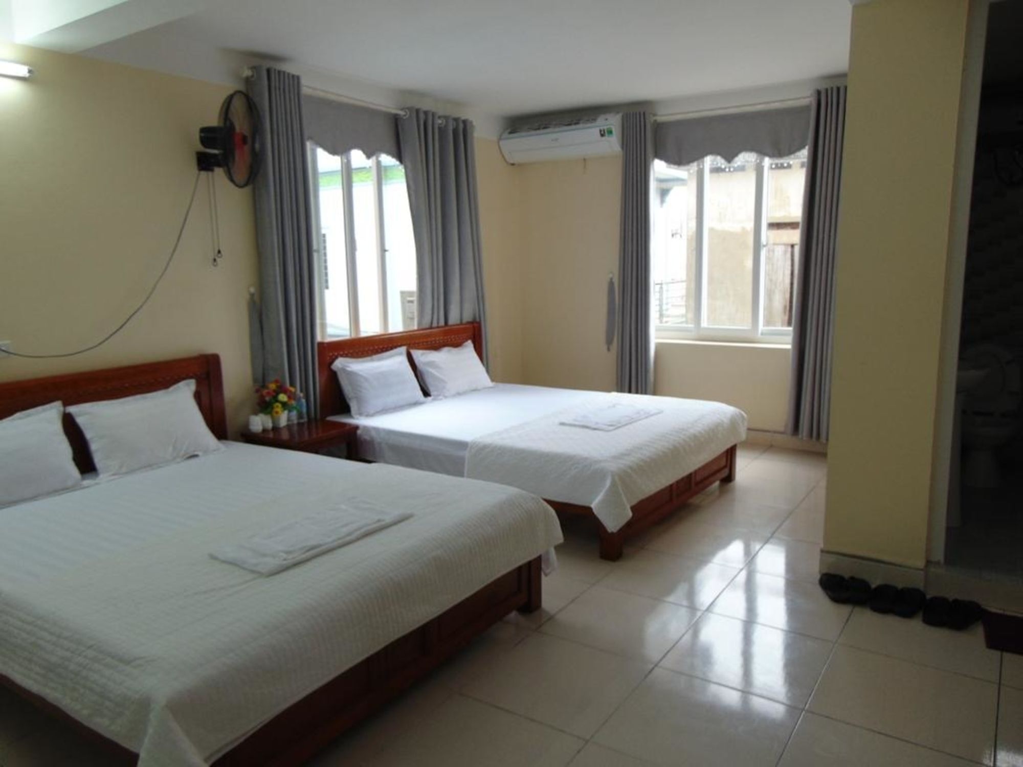 Noi Bai Golden Hotel Екстер'єр фото