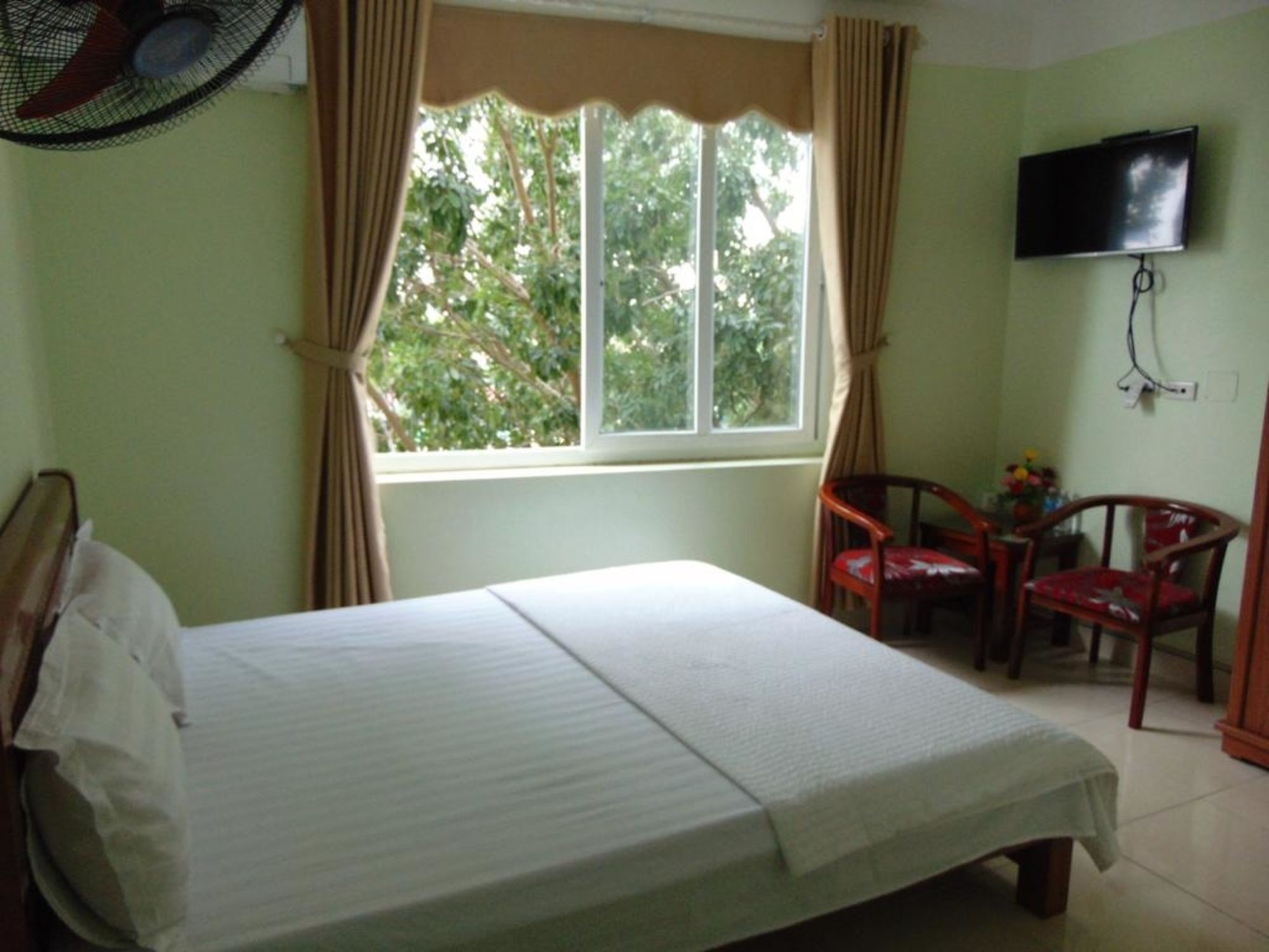 Noi Bai Golden Hotel Екстер'єр фото